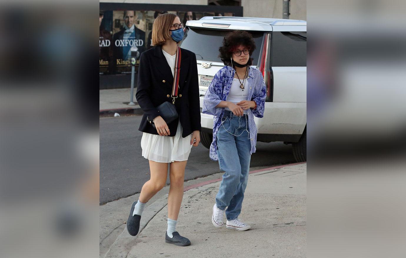 ben affleck takes kids jennifer lopez shopping photos