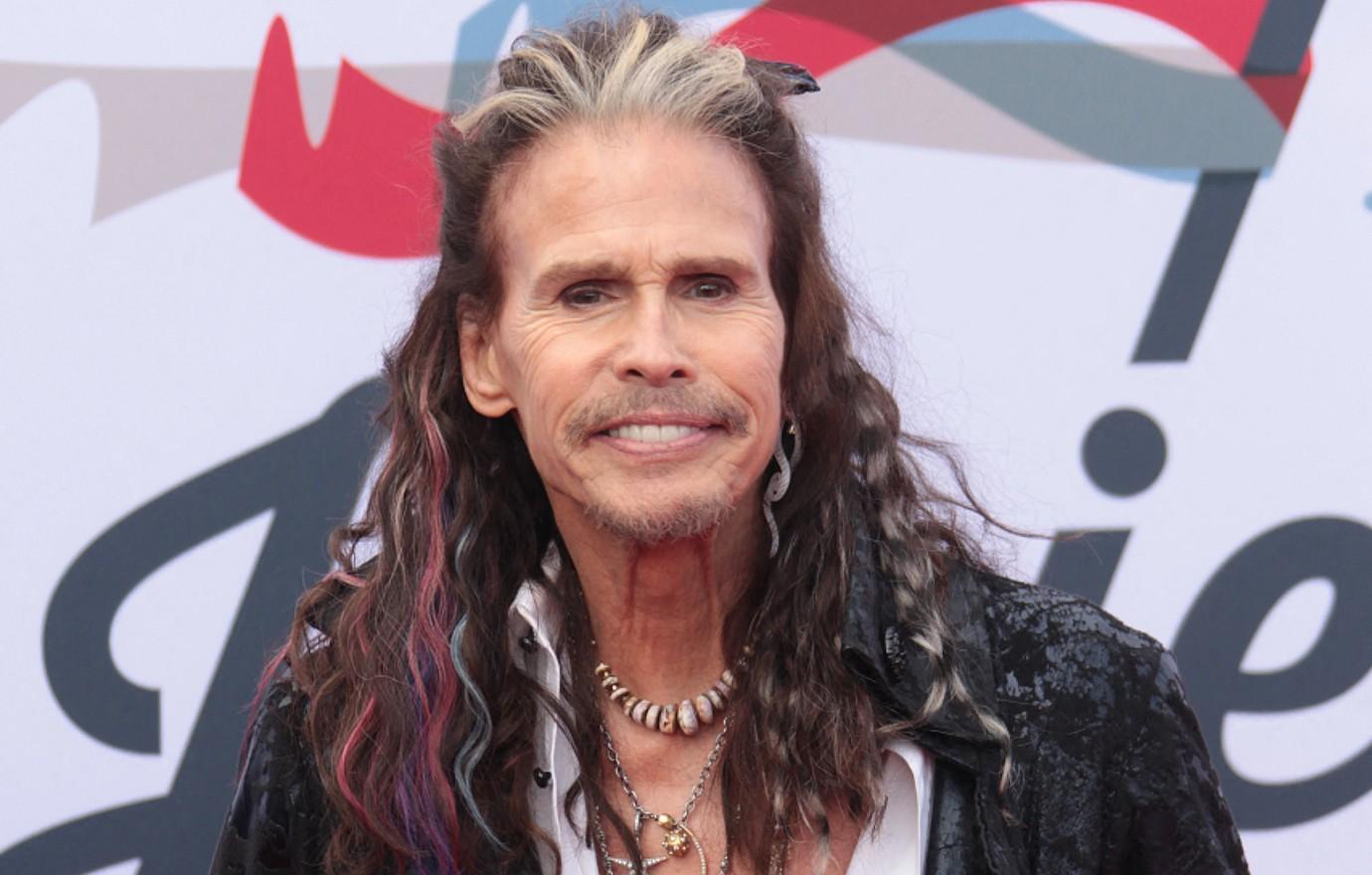 steven tyler accused forcing himself on woman pp