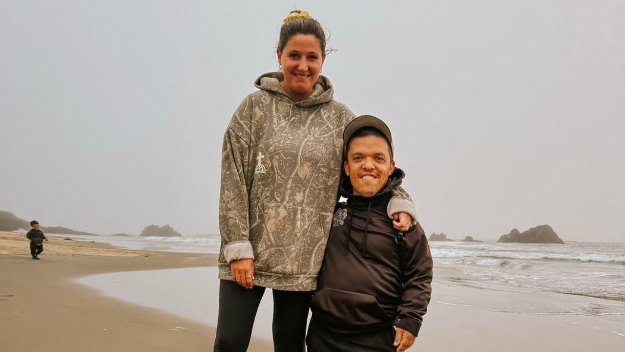 Image of Zack Roloff's mother, Amy Roloff, showed support to Tori Roloff after learning about Murphy's passing.