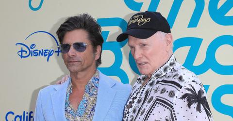 pic of John Stamos & Mike Love.