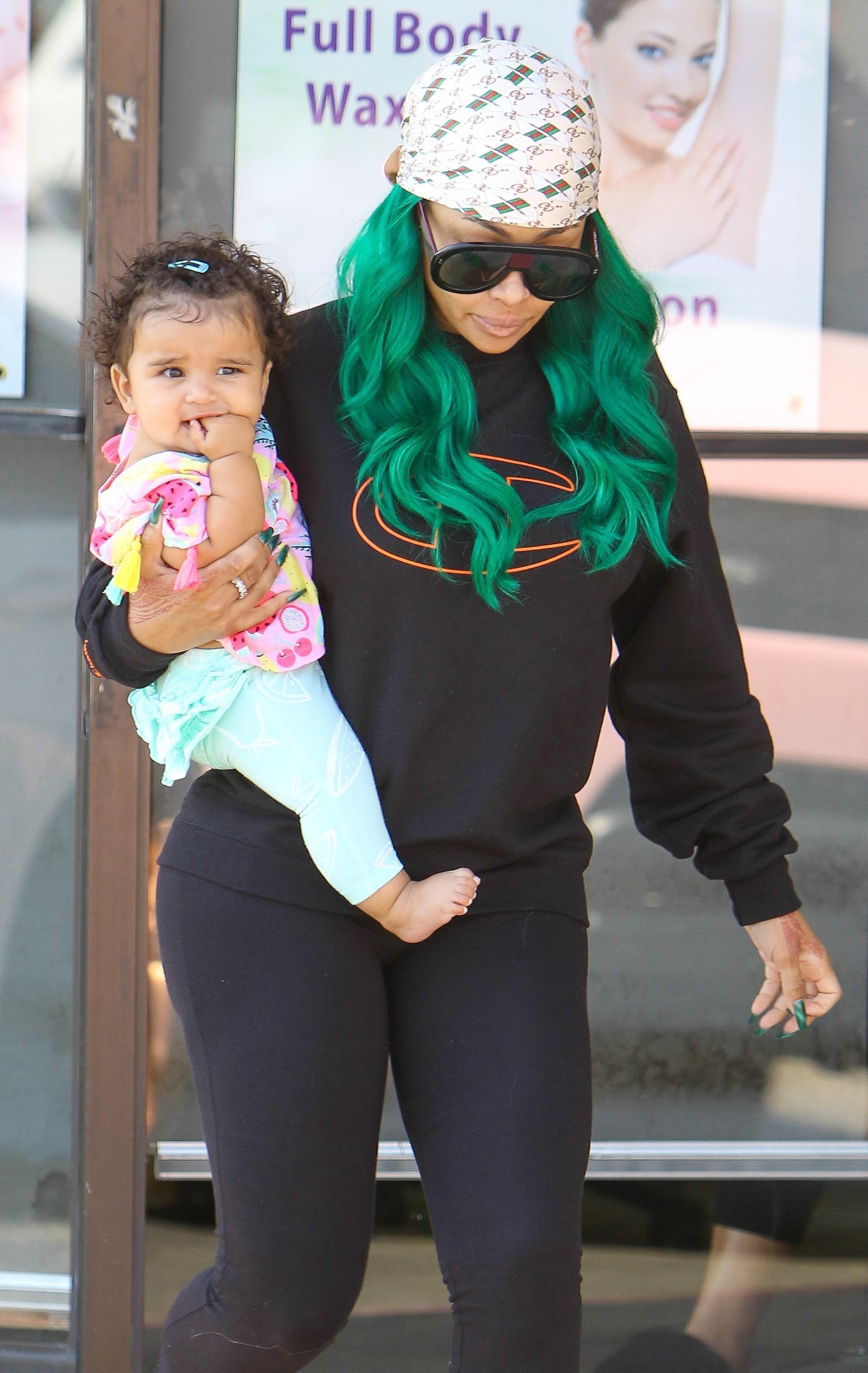 Dream is back with Mom! Blac Chyna gets pampered with her baby girl!