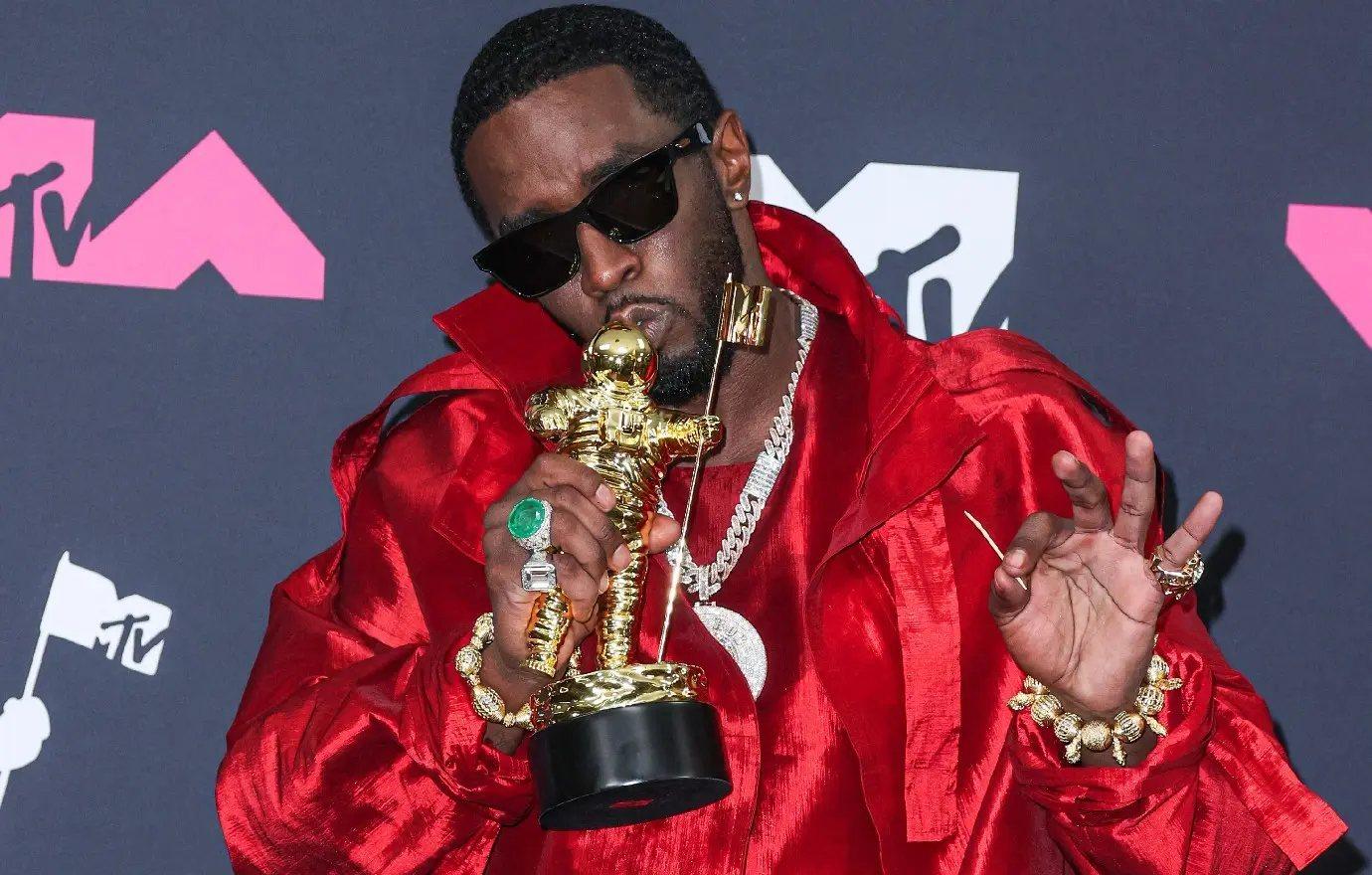 sean diddy combs freak off same night star studded after party  vmas