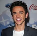 2010__05__Aaron_Kelly_May6newsnea 150×148.jpg