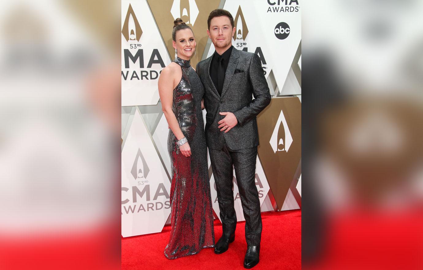 Scotty McCreery And Wife Gabi Dugal On Red Carpet At CMA Awards 2019