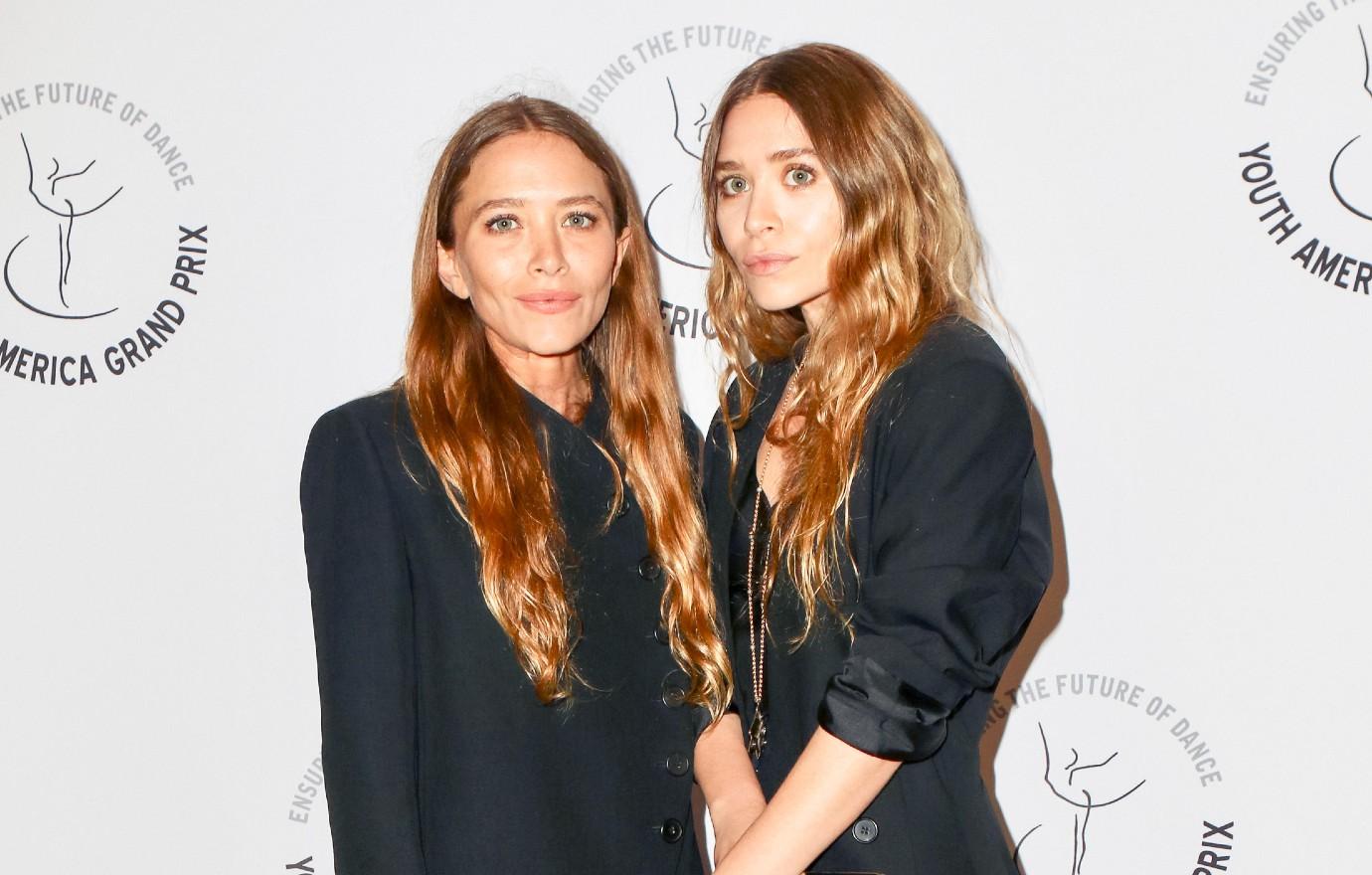 ashley olsen engaged louis eisner ring