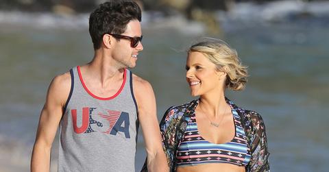 Ali Fedotowsky baby bump