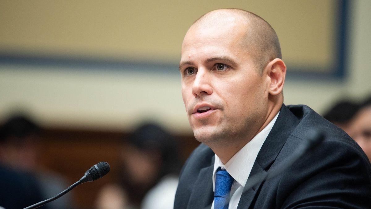 image of Former fighter pilot Ryan Graves claimed to have witnessed UAP activity off the Atlantic Coast 'every day for a couple of years.'