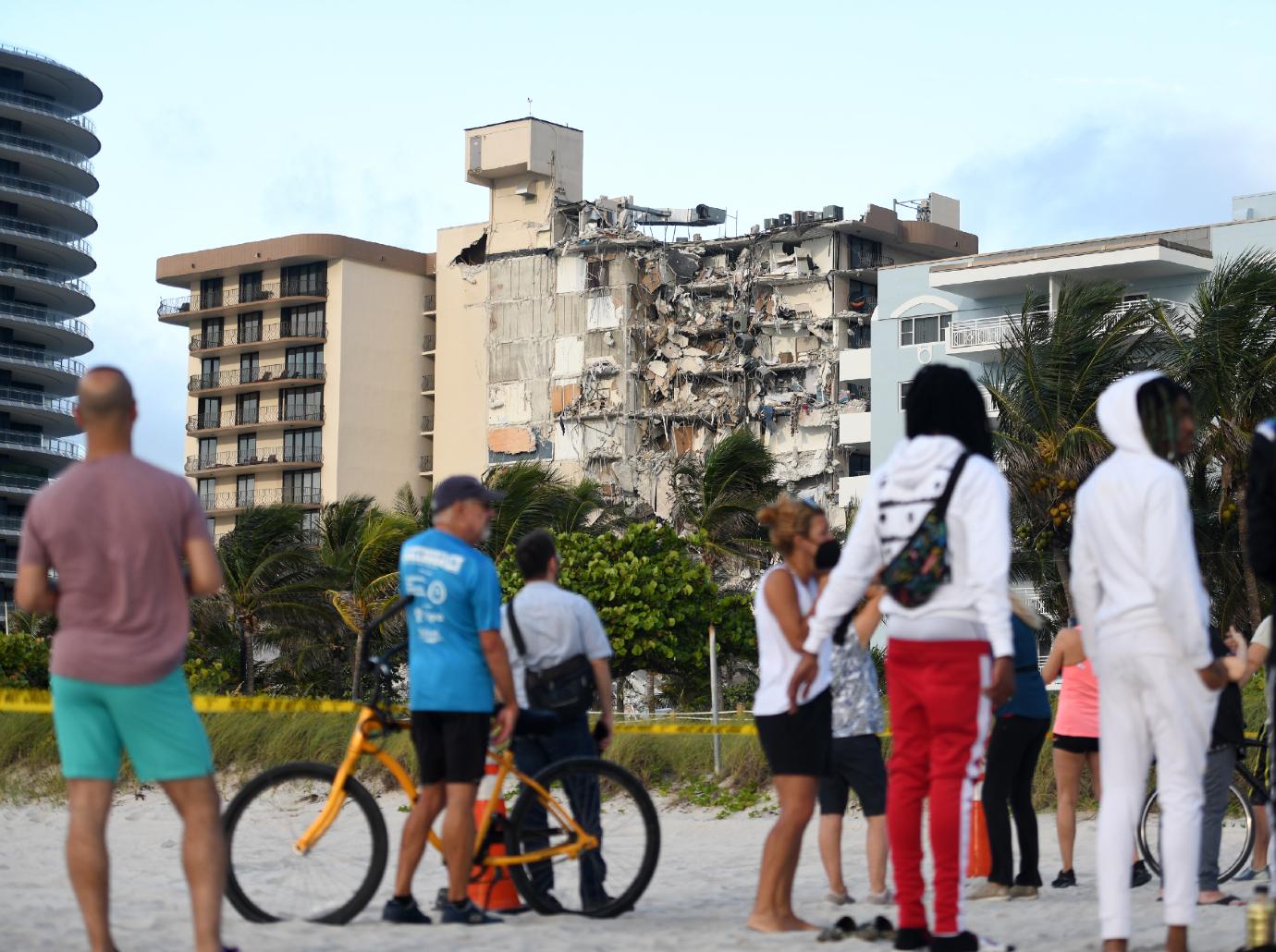 surfside miami apt building collpases gallery