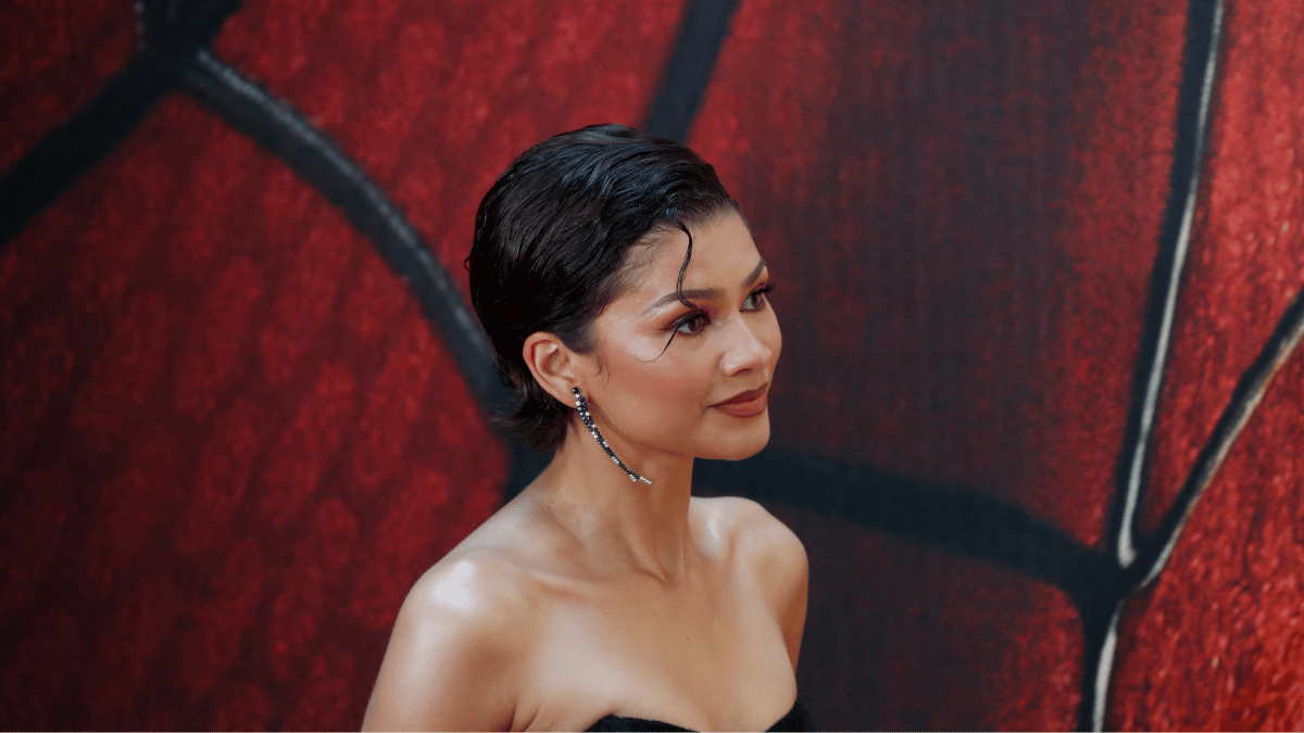 Image of Zendaya emerged with her engagement ring at the 2026 Golden Globes.