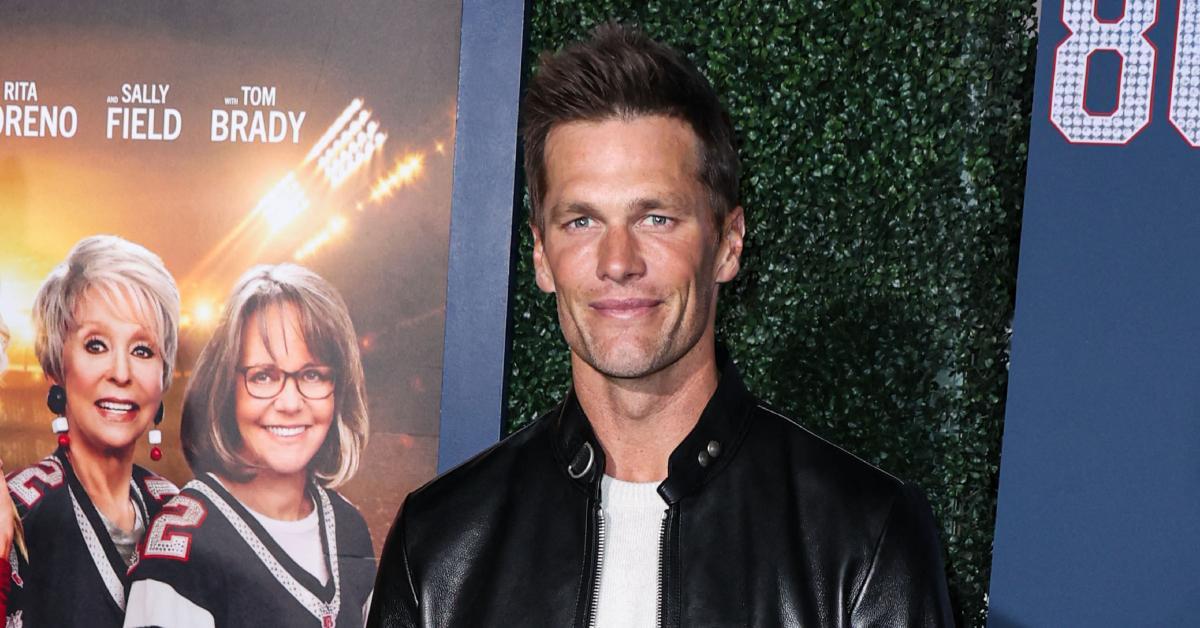 tom brady trolls kevin hart height super bowl joke roast