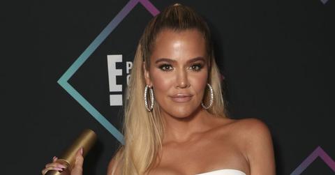 Khloe true tree post pic 2