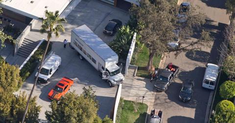 Beyoncé & Jay Z Move Into Los Angeles Home