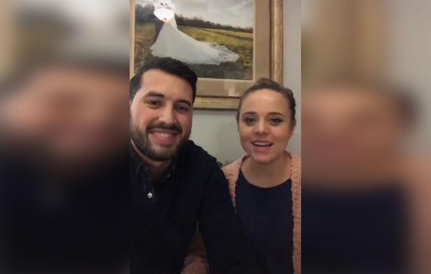 Jinger duggar jeremy vuolo announcement swan gala 03