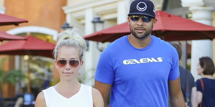 Hank baskett encourages kendra wilkinson spend time away from him marriage problems