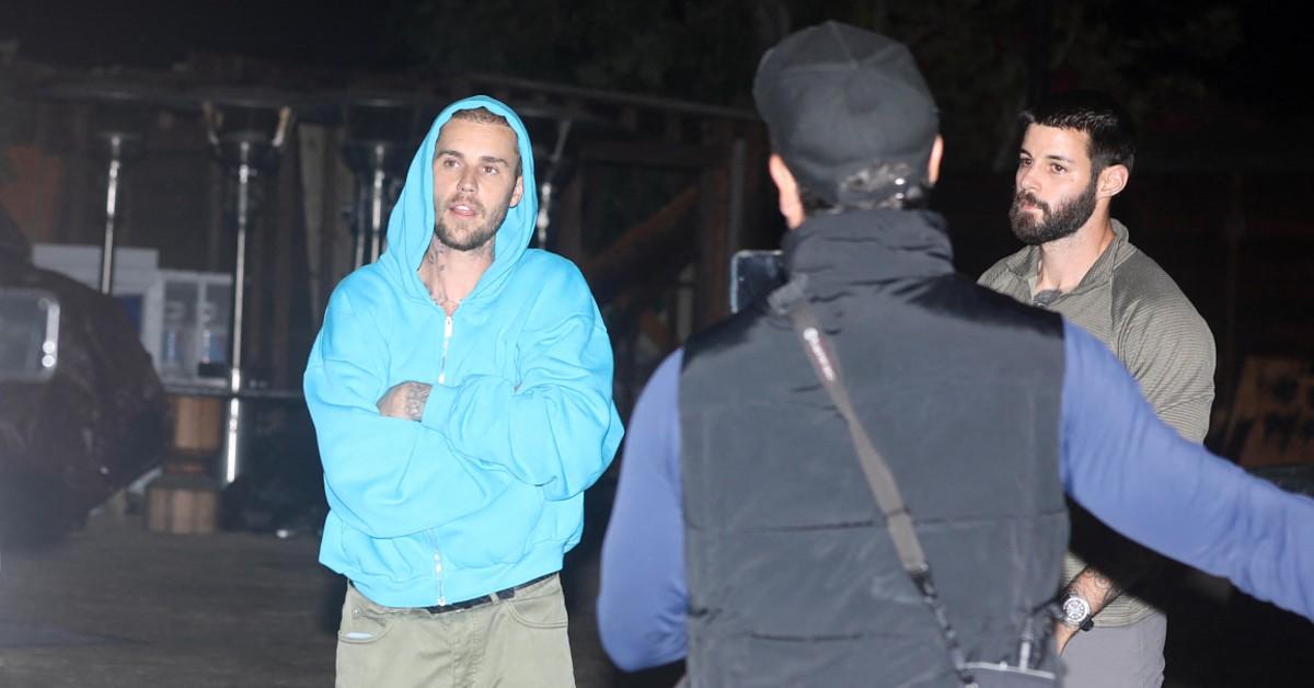 justin bieber heated argument with photographers