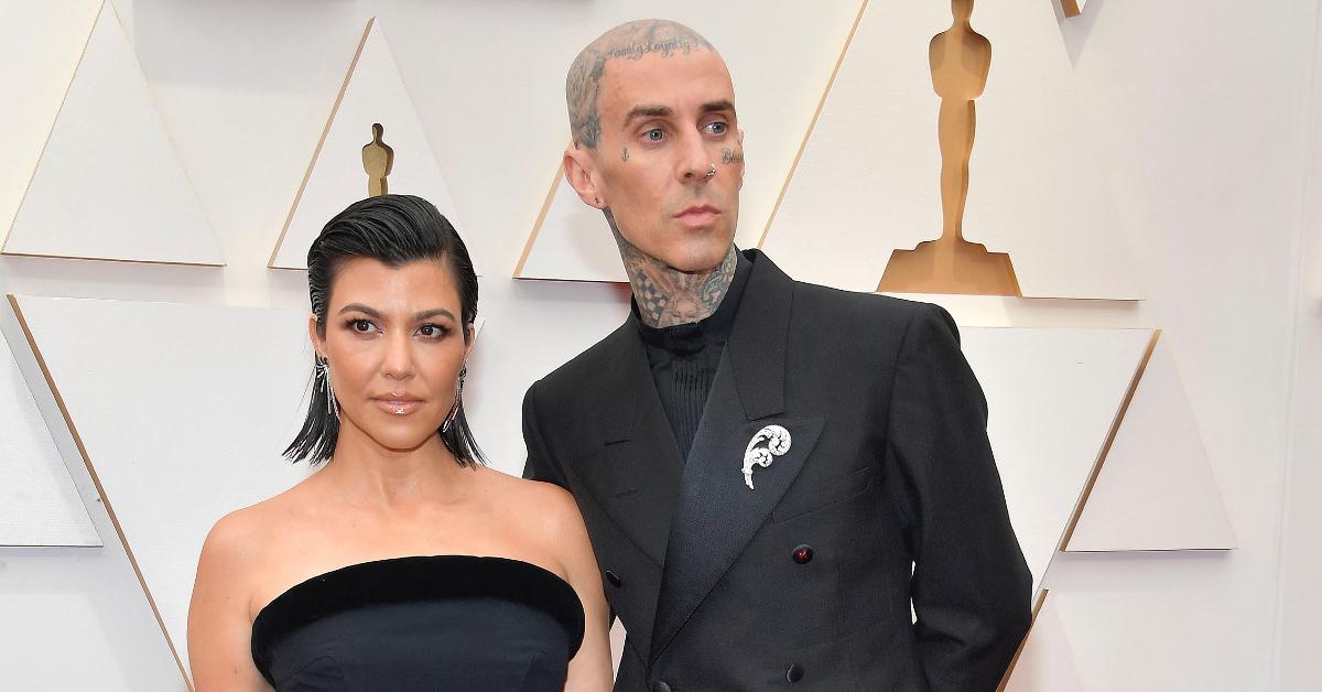 kardashians praise kourtney travis barker oscars appearance d