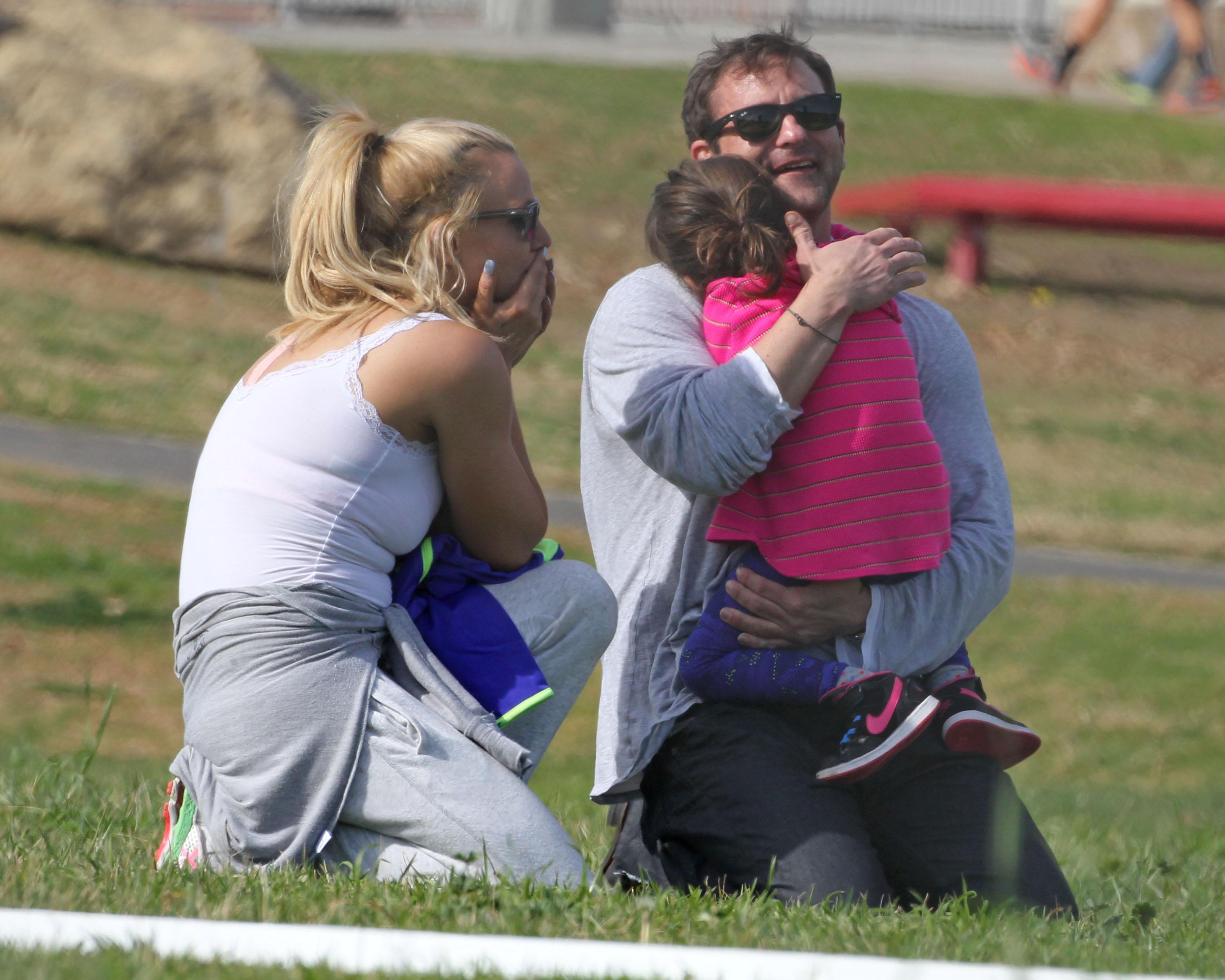 Britney spears holds hands niece sophia