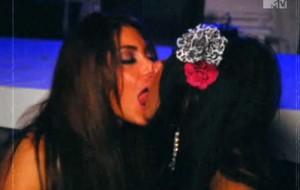 2011__09__Deena Cortese Nicole Snooki Polizzi Sept15newsbt 300×190.jpg