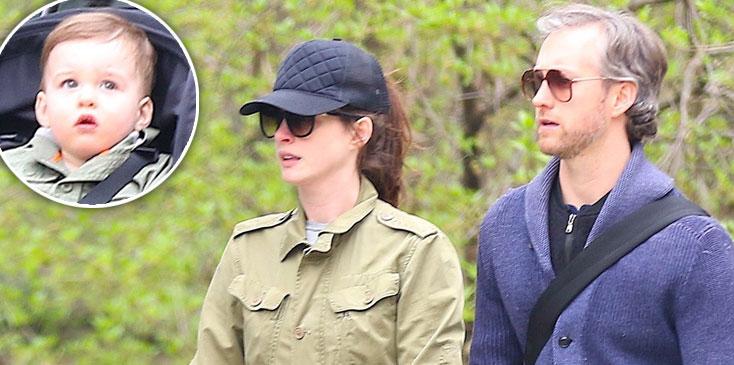 Anne Hathaway Son New York Photos Long