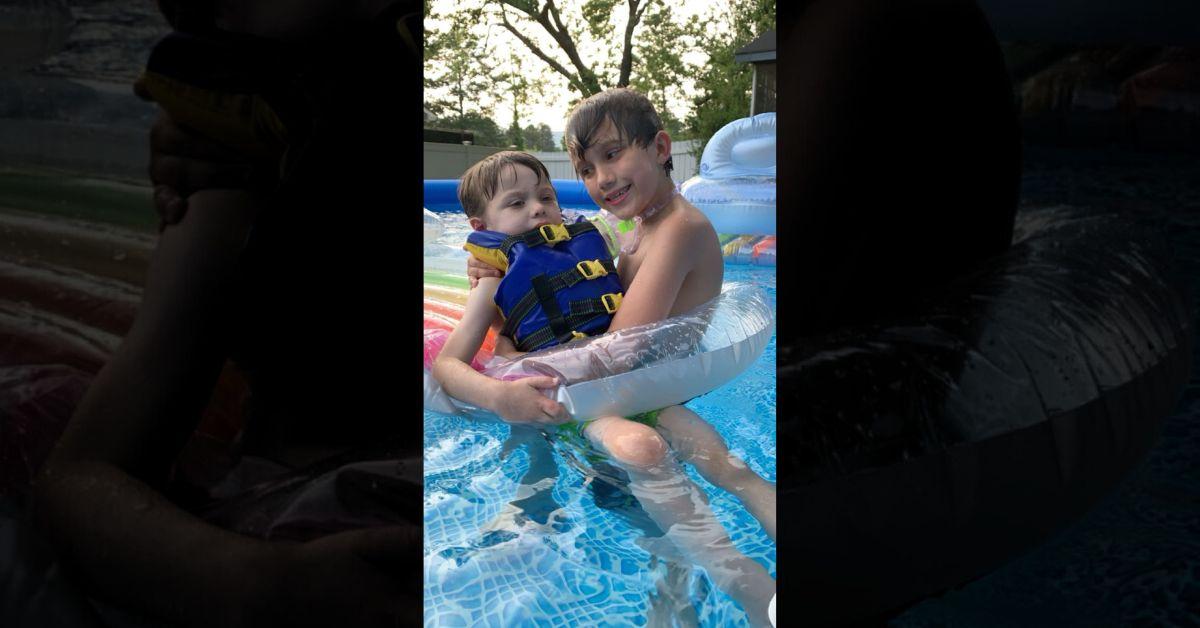 Photo of Weston Gosa Jr. and his brother