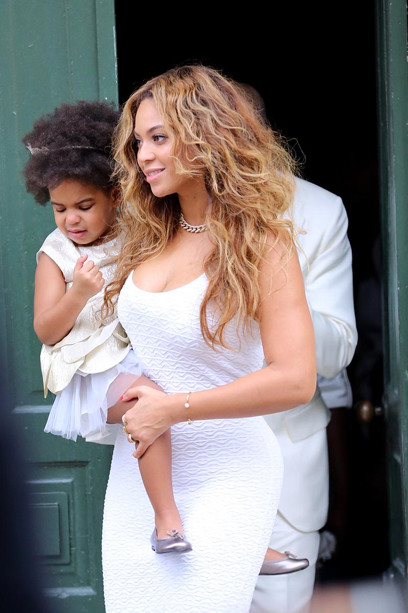 Beyonce, Jay Z and Blue Ivy Head to Solange&#039;s Wedding