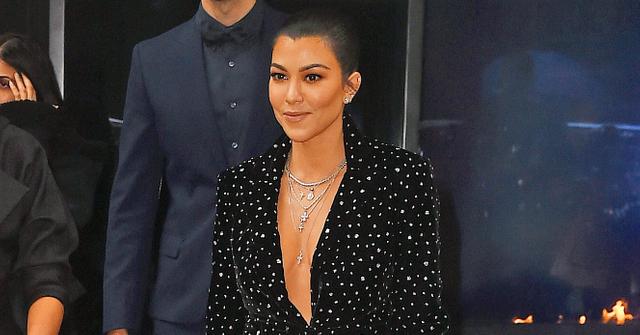 kourtneykardashianrpckychristmaspp