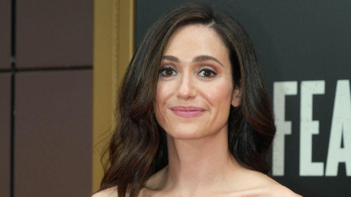 image of One of the scenes in the new show was inspired by Emmy Rossum's real life.
