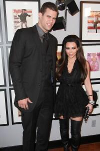 2011__02__KimKardashianKrisHumphries 200&#215;300.jpg