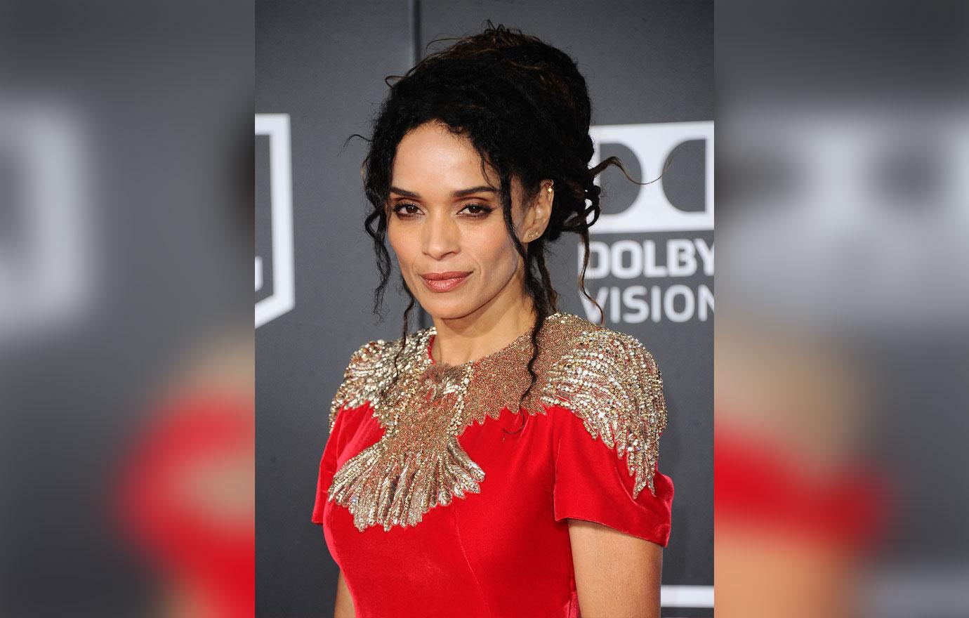 Zoe Kravitz Recreates Mom Lisa Bonet S Nude Rolling Stone Cover