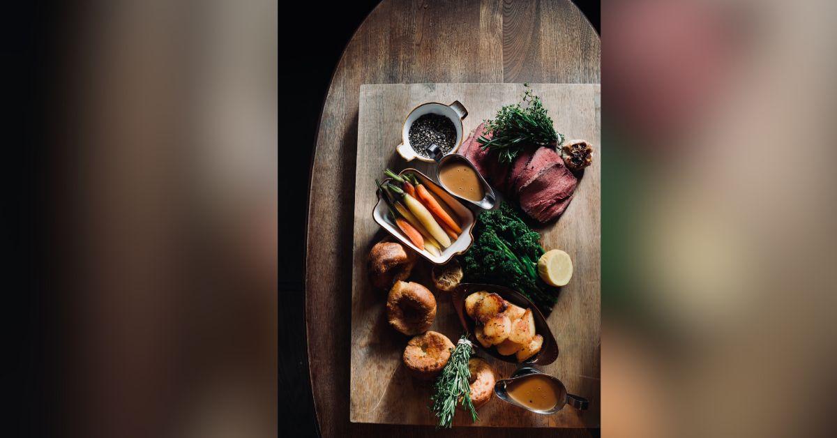 chelsea living room manhattan supper club reese witherspoon celebrity