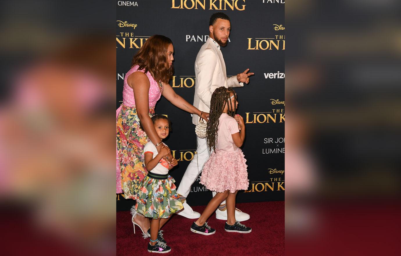 Ayesha-Steph-Curry-Daughters-Lion-King