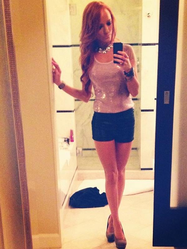 The 12 Best Types Of Mirror Selfies As Demonstrated By The Casts Of Teen Mom And Teen Mom 2 