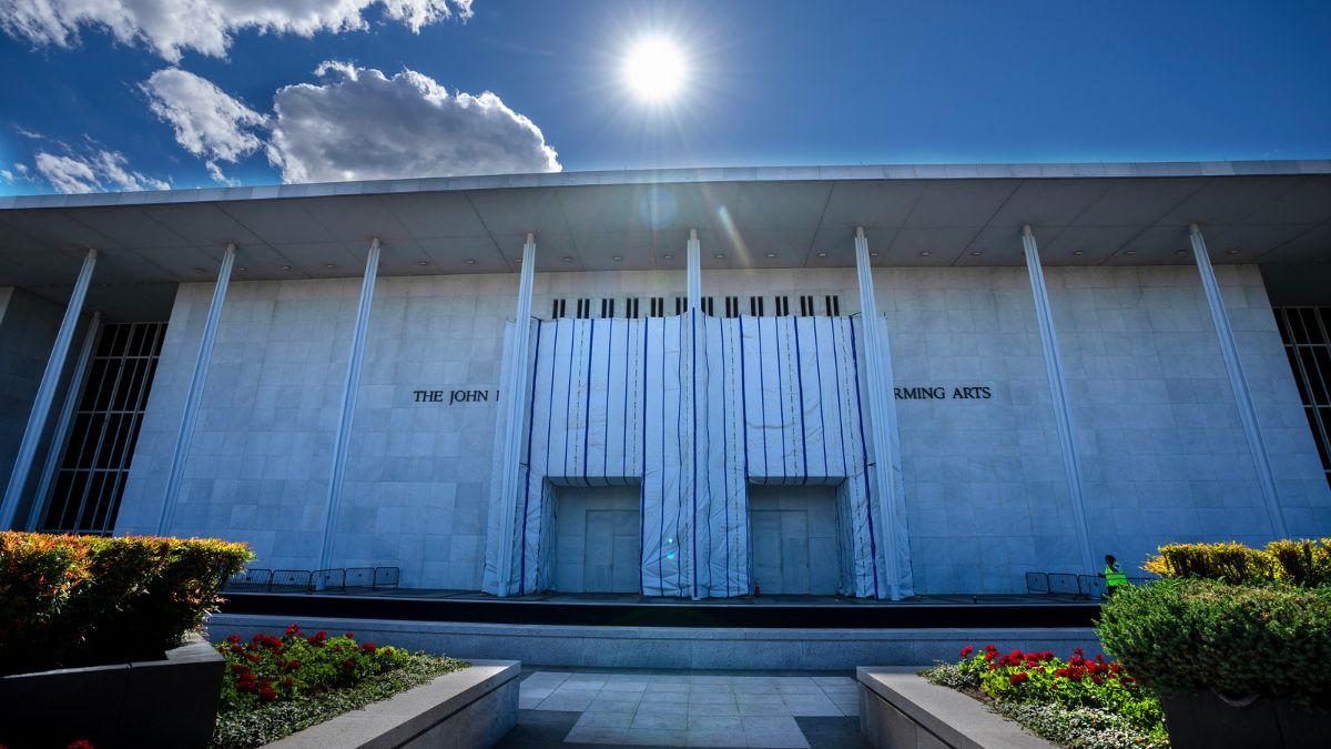 Image of The event took place at the Kennedy Center, fueling more political humor.