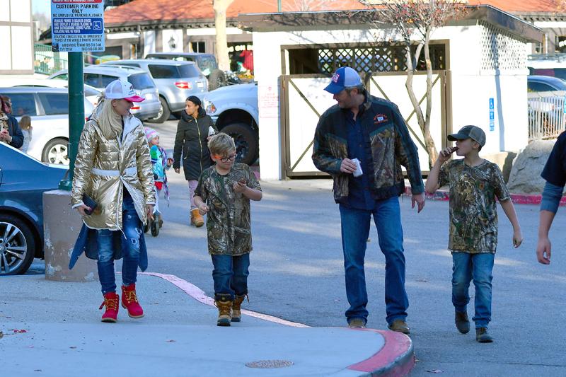 Gwen Stefani and Blake Shelton take the kids out on a road trip to Lake Arrowhead