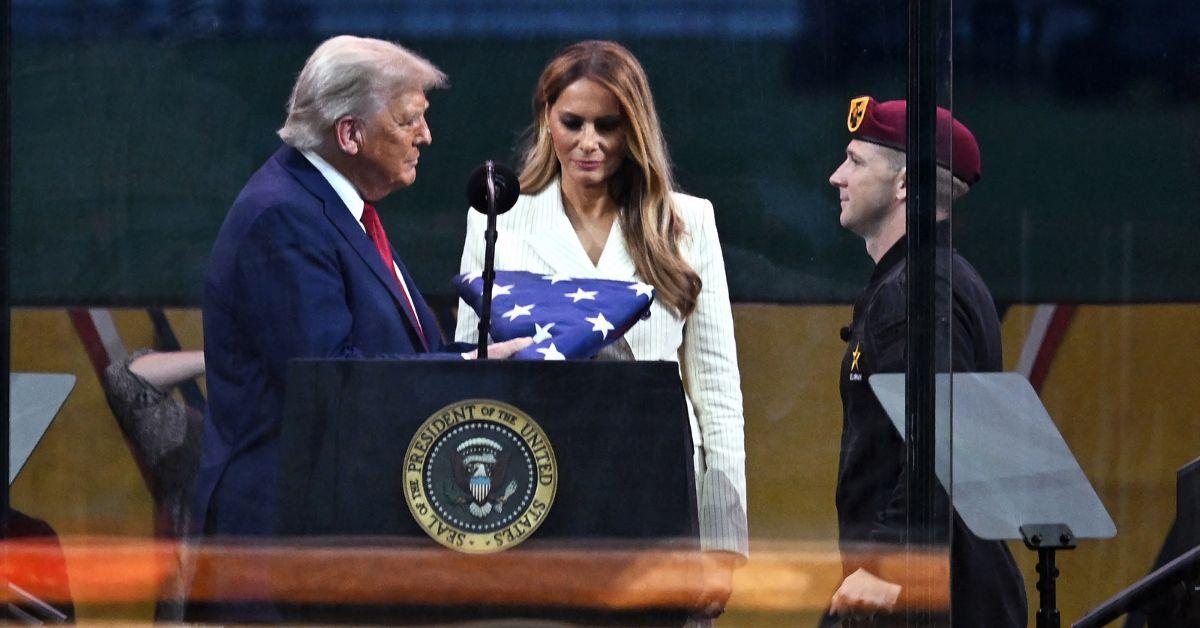 melania trumps husband donalds birthday parade