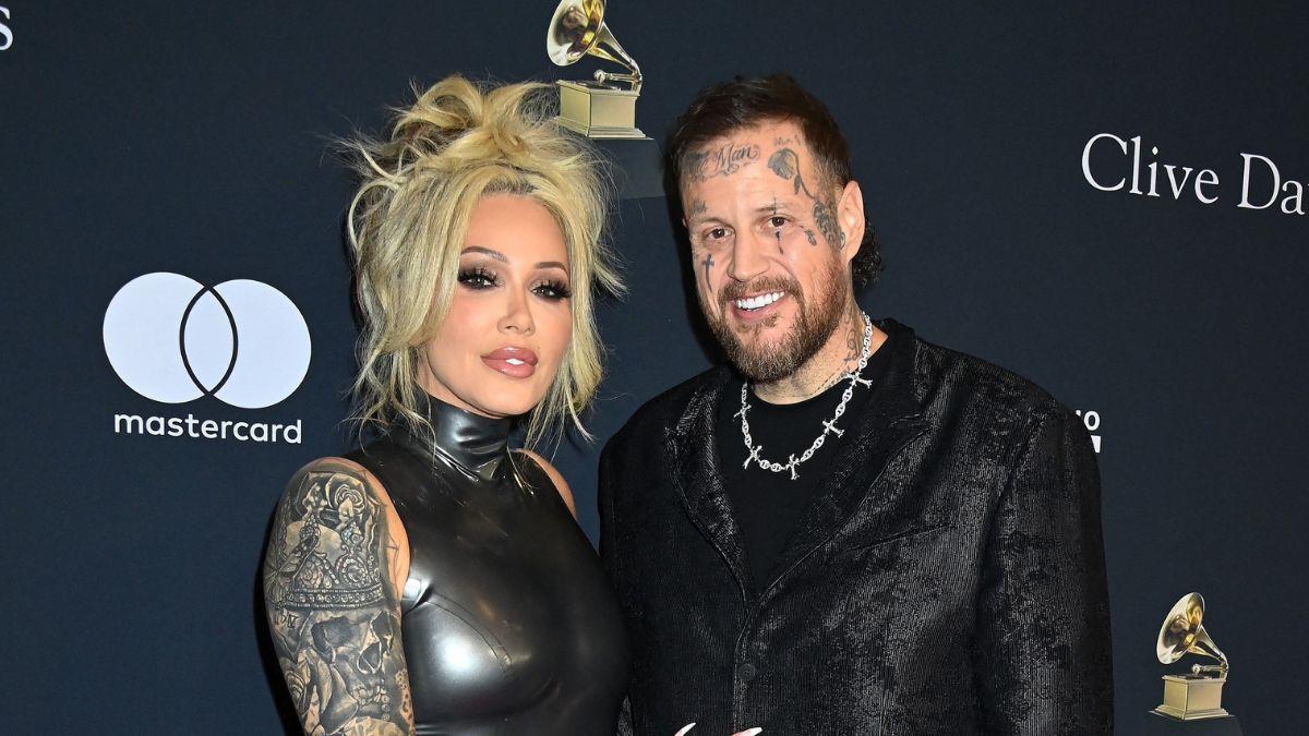 bunnie xo memoir stripped down biggest bombshells