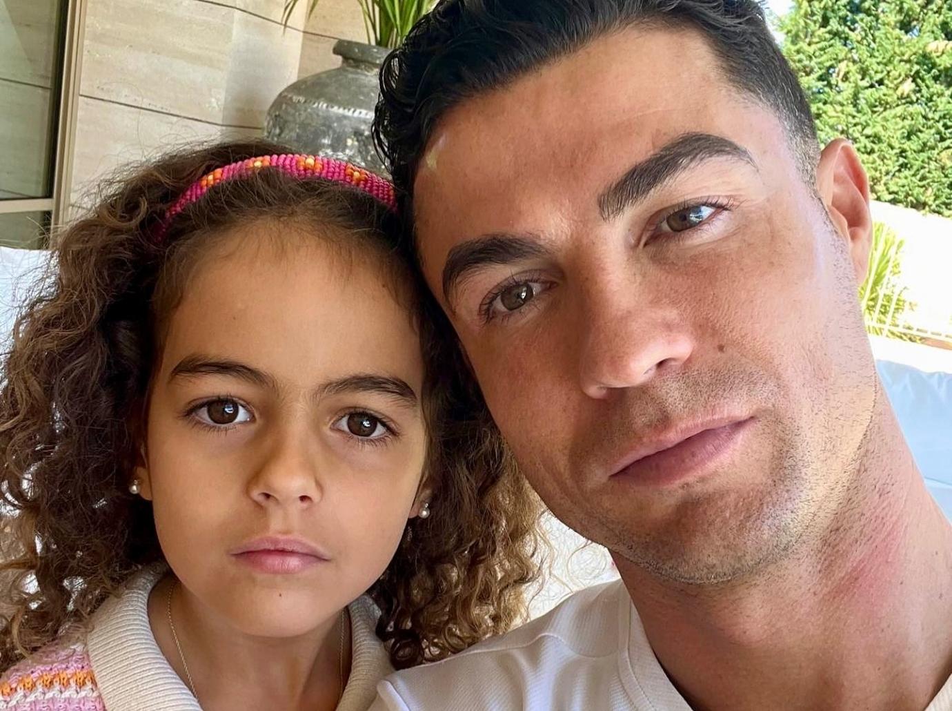 cristiano ronaldo daughter alana birthday post princess photo