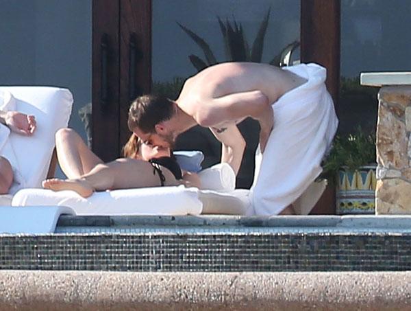 kate mara bikini pda jamie bell