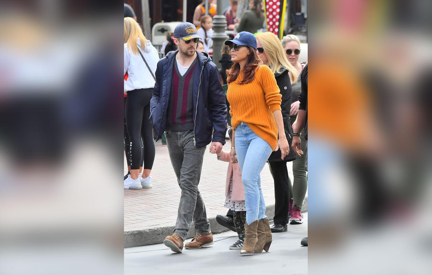 Eva-Mendes-Ryan-Gosling-Outing