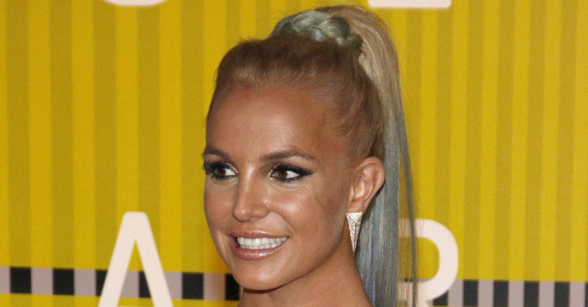 britney spears breaks cover after dui drama