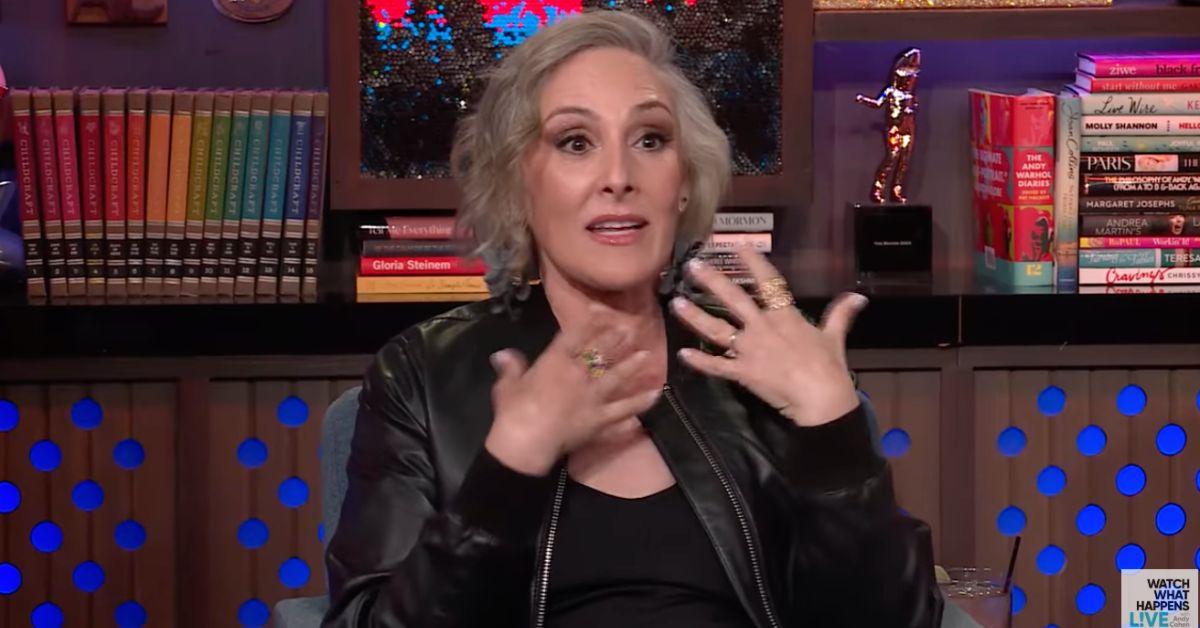 ricki lake neck lower facelift weight loss caused hanging skin