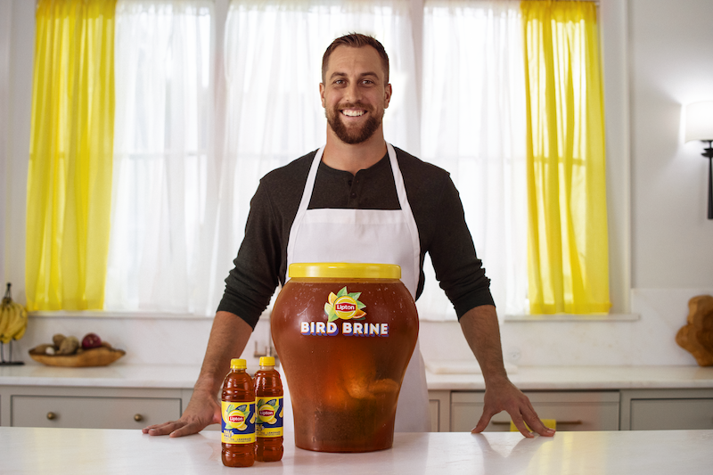 adam thielen x lipton iced tea