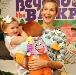 2010__08__kelly_rutherford 253×300.jpg