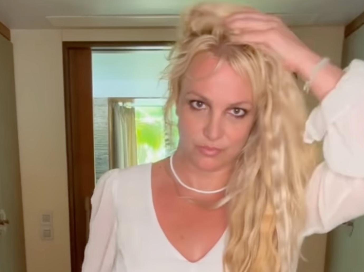 britney spears conservatorship mental health concerns instagram videos