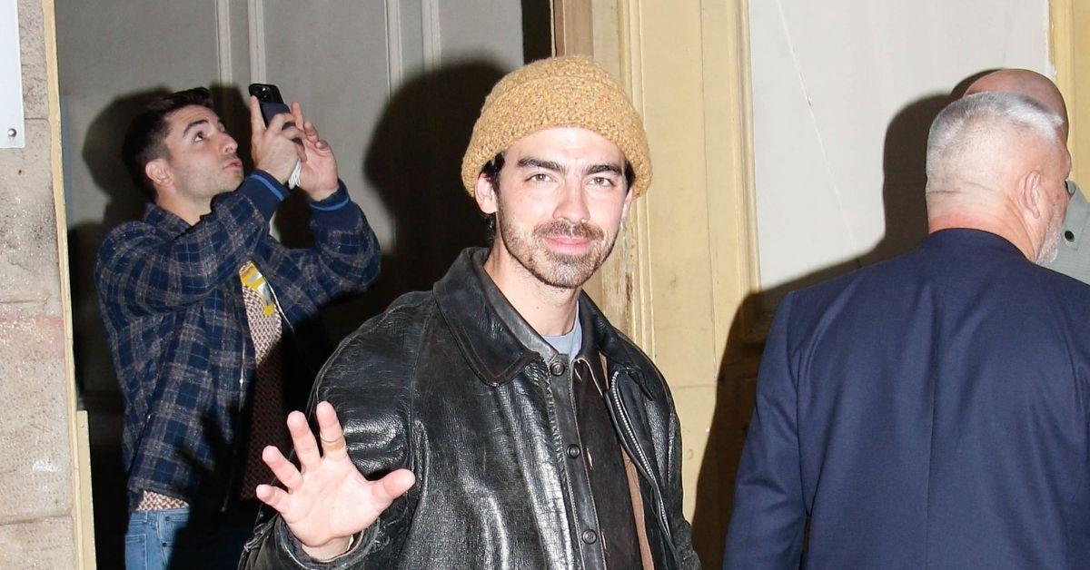 joe jonas sparks romance after split