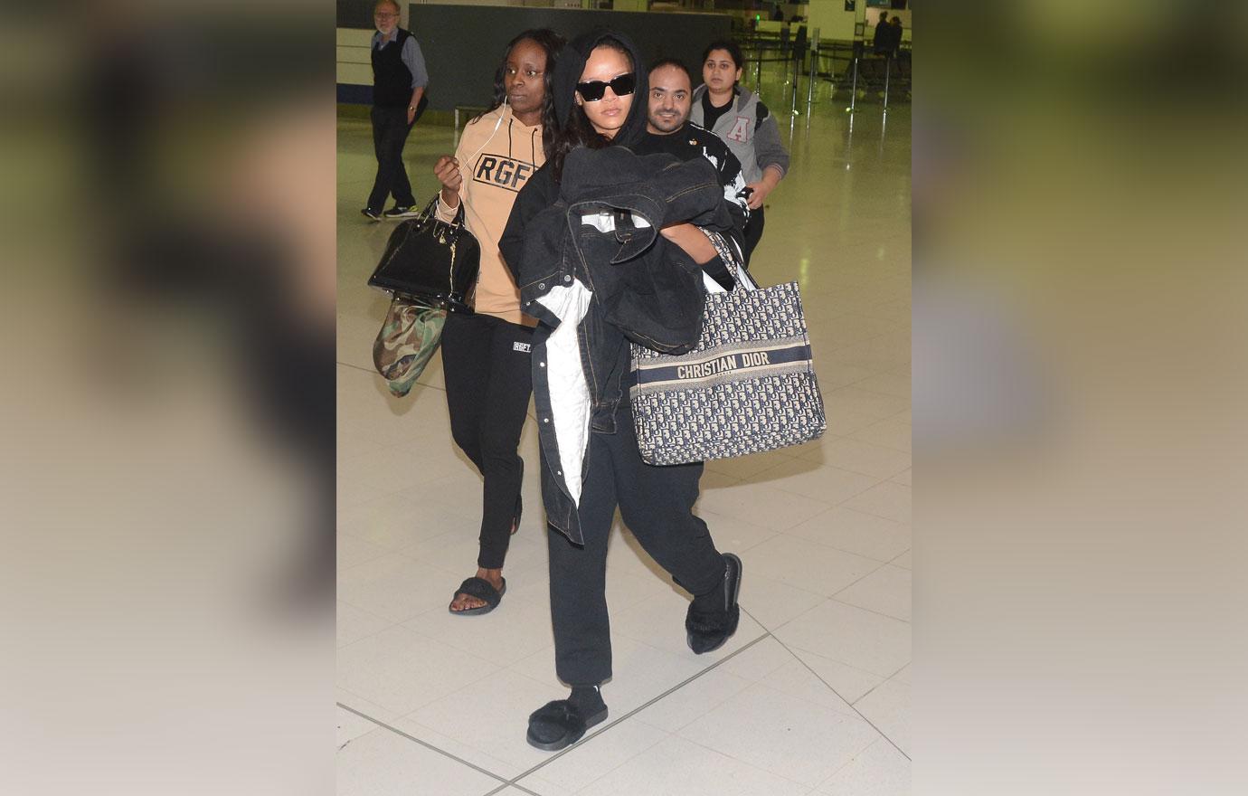 Rihanna jets out of Australia after a short visit Down Under