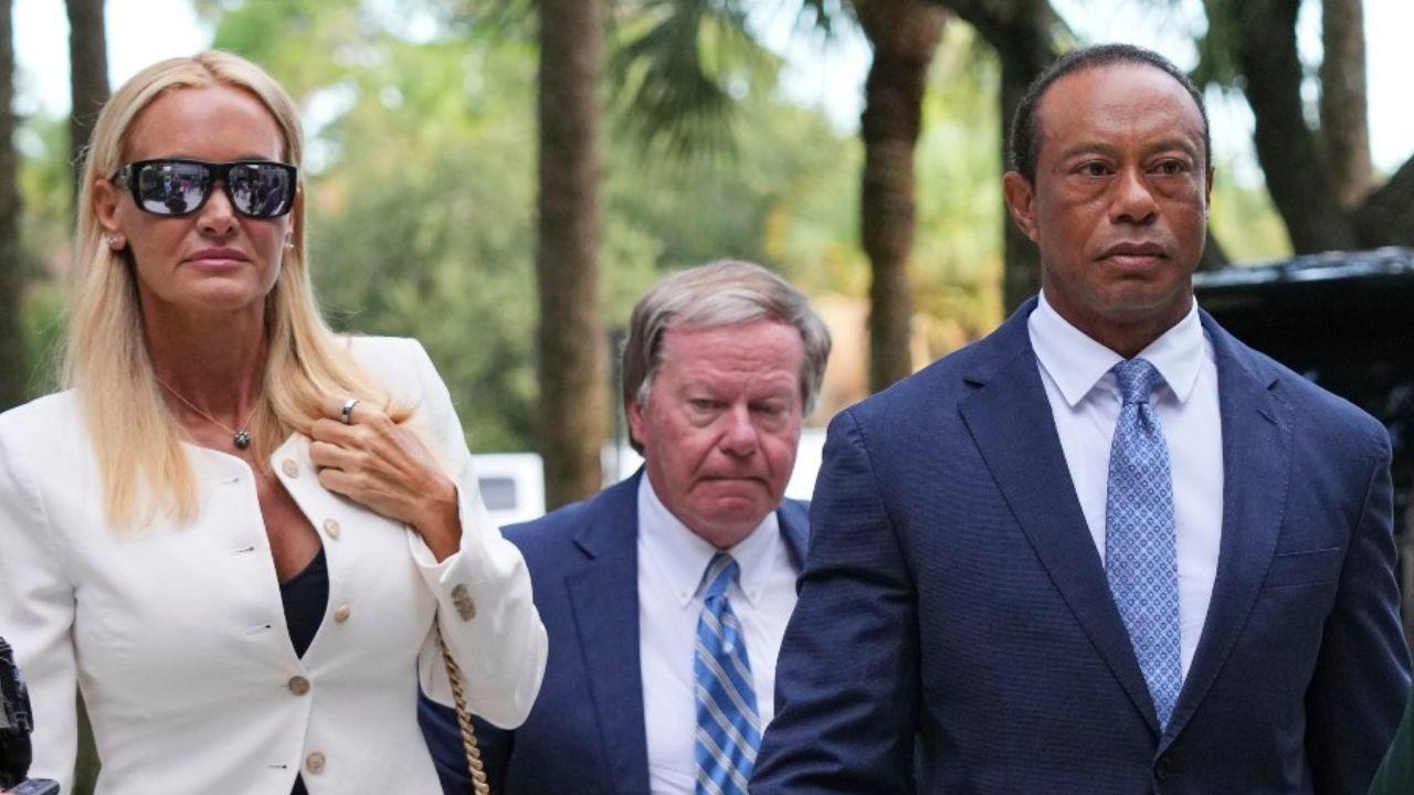 image of Tiger Woods and Vanessa Trump arrived at the courthouse together on September 2.