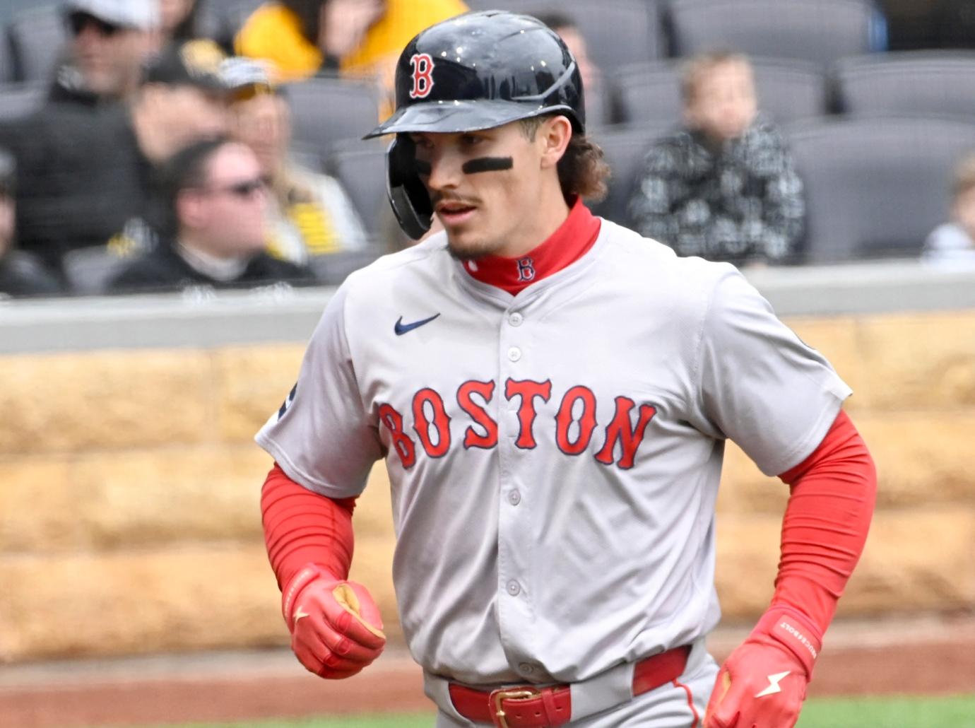 boston red sox jarren duran homophobic slur fan apology