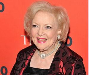 2010__05__Betty_White_May11news 300×278.jpg