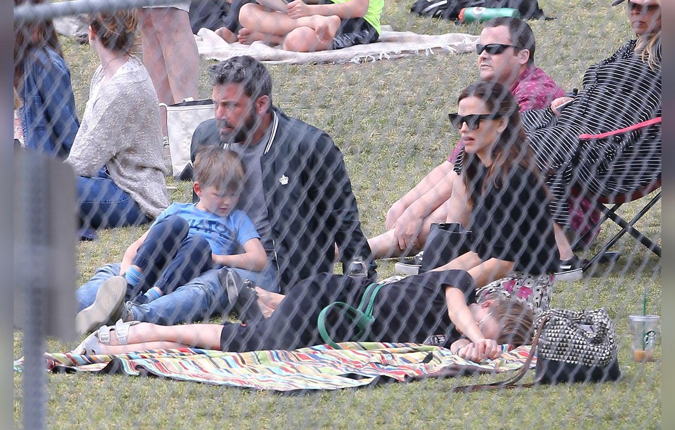 Jennifer garner ben affleck together again soccer 5